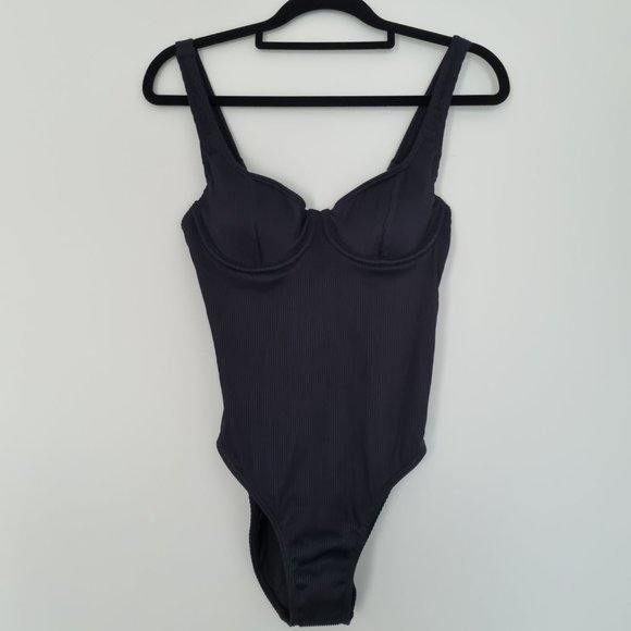Roxy Mind Of Freedom Women's Black One Piece Swimsuit Sizes S and M, BNWT - Picture 4 of 10